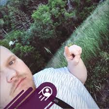 As every year at Christmas, some Japanese theaters will screen "Tokyo  Godfathers" 🥲 https://www.shin-bungeiza.com/schedule#d2025-12-24-2