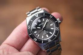 I was honestly not expecting to like it as much as i do and i think after i'm done with. Hands On Seiko Prospex Spb143 Video Atelier De Griff