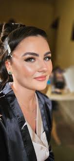 Hi everyone ! I've started volunteering as a food hero with Olio. Basically  what happens is I collect food from Tesco and donate it to anyone through  the Olio app. Food is