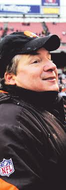 Smoke detector alerts family to fire