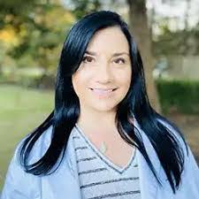 Laurie Leavitt's Instagram, Twitter & Facebook