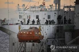 May 21, 2021 · 지난해 9월24일 오전 부산 남구 부산작전기지에서 '청해부대 33진 최영함(4400톤급)이 출항을 하고 있다. ê¹€ê·€ê·¼ì˜ ë³'ì˜í†¡í†¡ ì•„ë´ë§Œ ì—¬ëª…ìž'ì „ 10ì£¼ë…„ ì²­í•´ë¶€ëŒ€ ìœ„ìƒì€ ì—°í•©ë‰´ìŠ¤