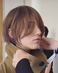 COPPER CRUSHED for @heybaby I built a natural copper base using tint, then  gently bleached the frame for brightness. For that bold, vibrant finish, I  layered