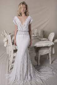 Guess How Much These Engagement Rings Cost Wedding Dresses Lace Applique Wedding Dress Wedding Dresses