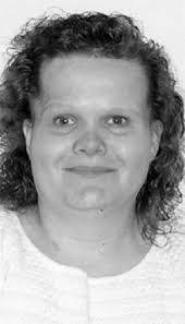 Elizabeth Rothwell's Instagram, Twitter & Facebook