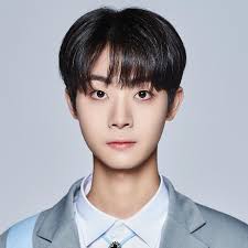 DIEN(KJRGL)'s Profile, Popularity Ranking & Latest Trends【KPOP JUICE!!】