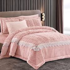 مفرش ريناد شتوي مزدوج وجهين فرو مطرز وردي عدد القطع 6 Home Decor Decor Home