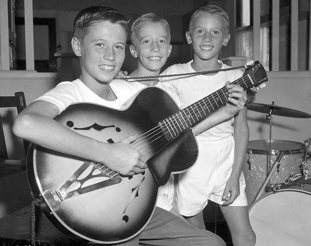 On this day in 1967, the Gibb family left Australia to begin their international career in England!