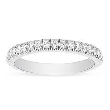 Platinum wedding bands from malabar gold & diamonds, offers the best reasons to celebrate the amity this event bestows on couples. Shop Wedding Bands Anniversary Rings For Women Borsheims