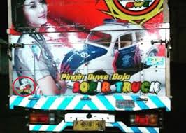 Para artis ini pernah susah dari sopir truk hingga buruh pabrik, kini terkenal ada go internasional para artis ini pernah susah dari sopir truk hingga buruh pabrik, kini terkenal ada go internasional. Tau Arti Logo Casper Naik Cabai Pada Truk Ini Kisah Sopir Stut Jack Yang Cuma Punya Pilihan Siap Gridoto Com