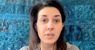 Retreat Guru Offers Options for Students of the Failed Synthesis Shroom  School