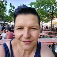 40+ "Sandra Esser" profiles