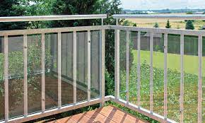 Wind und sichtschutz balkonfacher balkon grau sichtschutz facher. Balkon Windschutz Selbst De