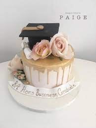 Pretty Graduation Cake Graduation Party Cake Graduation Party Desserts Graduation Cakes