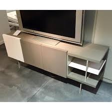 Organize your bedroom with the ligne roset christian werner everywhere wardrobe or the parallel 5 drawer dresser (ps there's also a parallel 3 drawer dresser and matching parallel end tables if you really love matching furniture collections! Ligne Roset Mixte Living Room Sideboard Aptdeco