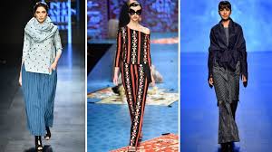 Amazon India Fashion Week Autumn Winter 2018 Round Up It S All In The Business Story Crux Choose from a wide range of amazon fashion week products at amazing prices, brands, offers. amazon india fashion week autumn winter