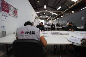 Las consultas ciudadanas son instancias que pretenden incorporar la opinión de la ciudadanía respecto de una determinada política, plan, programa o proyecto gubernamental. Inicia Ine Con La Verificacion De Firmas De Las Consultas Populares Central Electoral