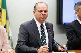 Assine e tenha acesso ilimitado ao conteúdo exclusivo e a produtos uol. Bolsonaro Troca Lider Do Governo Na Camara Ricardo Barros Assume Prisma R7 R7 Planalto