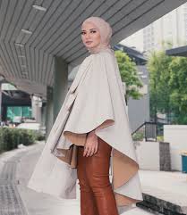 Naelofar hijab raya launch 2017 @ royal chulan damansara, kuala lumpur. Neelofa Hijab Fashion Photoshoot Style