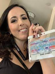 tina lee comet on X: Let's get it on #fetcon2019 t.cooQTB6mt8Xy   X