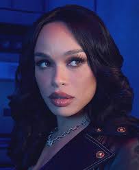 What actress could star a Weird Science (1985) remake? : r/Fancast