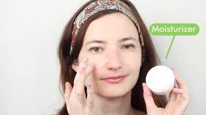 How to Apply Simple Makeup: 10 Steps (with Pictures)