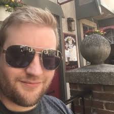 Merry Miller-Gass (@ArtByMerry)