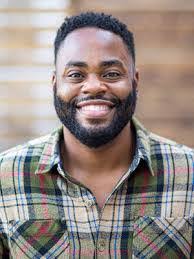 Marcus Eakins's Instagram, Twitter & Facebook