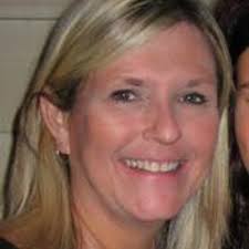 Carrie Becker (@beckercarrie)