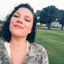 Bethany Mackey (@BethanyMackey)