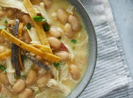 Make This Tasty Easy White Chicken Chili Recipe Using Bush S Beans Explore Th White Chicken Chili Easy White Chicken Chili Rotisserie Chicken Recipes Healthy