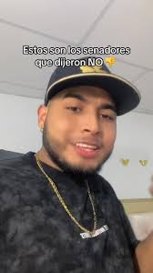 Colfuturo es una entidad privada; 3.000 becas al año, concentradas en  Bogotá y Medellín, para estratos y6. Cogieron el dinero público para  servicios de élite 5 Mientras unos convierten lo público en