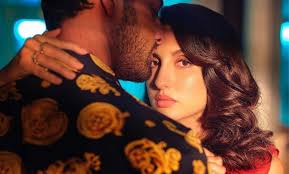 Subscribe to bol bollywood where we serve you the latest news,views and gossip about bollywood. Nora Fatehi Sizzles And Serves Revenge In Her New Single Chorr Denge Entertainment