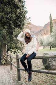 Lake Como Travel Guide Olivia Jeanette Cute Fall Fashion Winter Outfits Lake Como