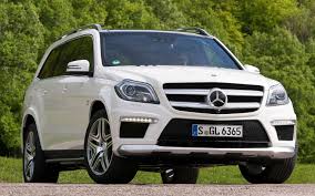 Rocket Ride For Seven 2013 Mercedes Benz Gl63 Amg Officially Bows In Moscow Mercedes Benz Gl Mercedes Gl Mercedes Benz Cars