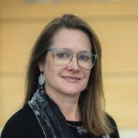 121000+ perfiles de «Dora