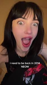 Ashley Rascoe's Instagram, Twitter & Facebook