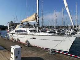 Sailboat and sailing yacht searchable database with more than 8,000 sailboats from around the world including sailboat photos and drawings. 2007 Wauquiez Pilot Saloon 41 Boat For Sale Waa2