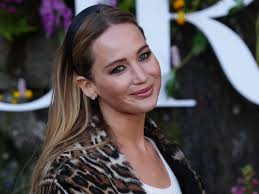 Jennifer Lawrence Is Pregnant With Her Second Baby and Dressing Very Cool  About It