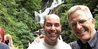 Dara Mccarthy's Instagram, Twitter & Facebook