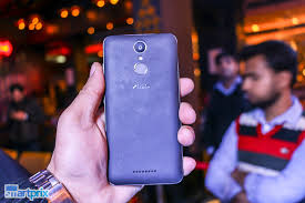 Xolo Era 2X with 5-Inch Display and ...