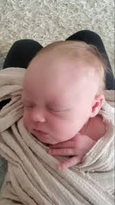 This was at the end of the session today. Baby Bellamy has the softest  blond hair, and makes the sweetest little sounds. , I had to take a moment  today to feel gratitude, my job is incredible. To hold ...