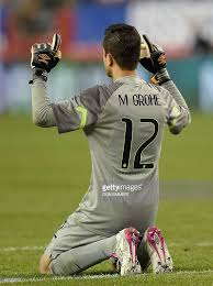 Well, it was a huge win for gremio, who won. Brazil S Marcelo Grohe Celebrates The First Goal By Brazil S Neymar Grohe Neymar Celebrities