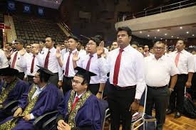 Bagi para graduan yang pernah membuat pinjaman pendidikan ptptn atau mara anda juga boleh mengeluarkan akauan 2 kwsp anda. Ukm Malaysia Auf Twitter Majlis Ikrar Pelajar Baharu Pusat Kembangan Pendidikan Ukm Program Prasiswazah Dan Pascasiswazah Semester 1 Sesi Akademik 2019 2020 Ukm Ukmsharing Pkpukm Https T Co Fjl5rliztv