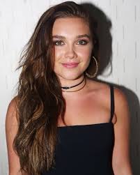 Florence pugh and simon armitage record lockdown poem together. Florence Pugh Daily On Twitter Brunette Florence Pugh Is Something That Can Be So Personal