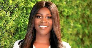 Love is Blind' Season 6: Who is Amber Desiree? NC realtor seeks for a kind  and empathetic partner