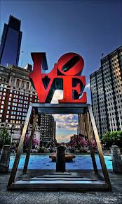 Hint City Of Brotherly Historic Philadelphia Philadelphia Skyline Love Park