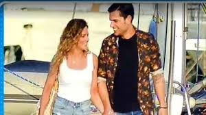 See more of μυρωνασ στρατησ on facebook. Myrwnas Straths Poia Einai H 3an8ia Poy Toy Eklepse Thn Kardia Gr Xpress