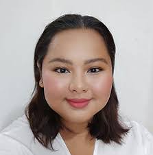 Deborah Lovegrove's Instagram, Twitter & Facebook