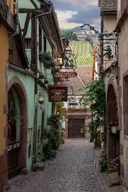 Riquewihr Side Street Alsace Merveilles Du Monde Endroits Merveilleux Paysage France